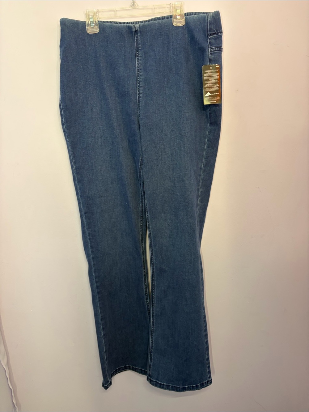 D & Co High  Waist Boot Cut Stretch Jeans, NWT,Size 12